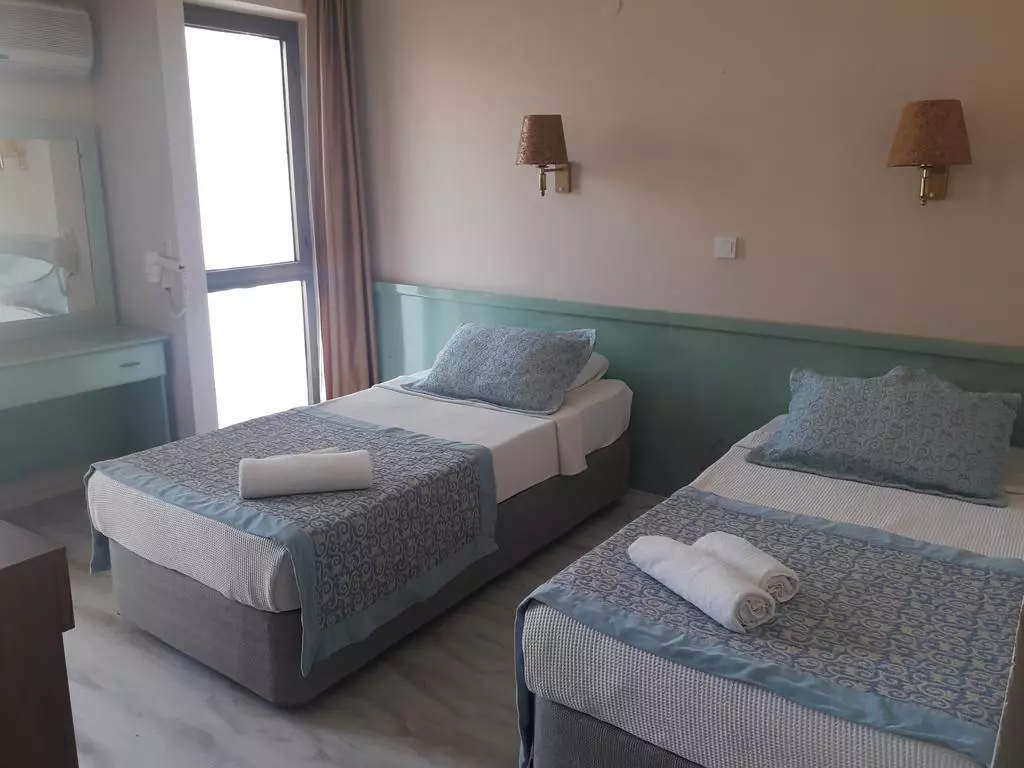 minay hotel kusadasi